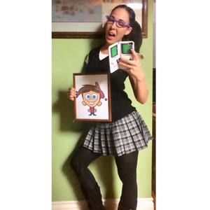 Meet your Posher, Chloé